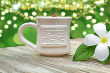 Load image into Gallery viewer, Gardenia Coffee Mug Candle